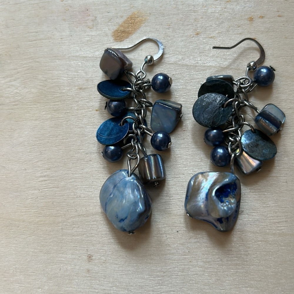 Earrings - Picture 4 of 4